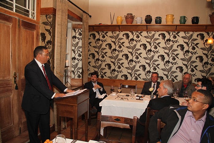 (Above) Minister Dr Ivan Meyer, Western Cape Minister of Finance, gives the dinner speech to the guests at the seminar.